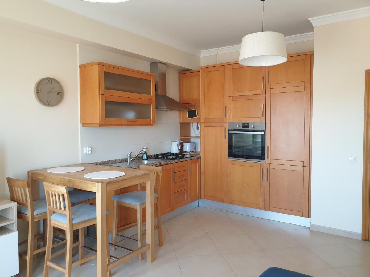 Apartment Oura T1 Coral , Close To The Strip, Swimming Pool, Wi Fi, A/c